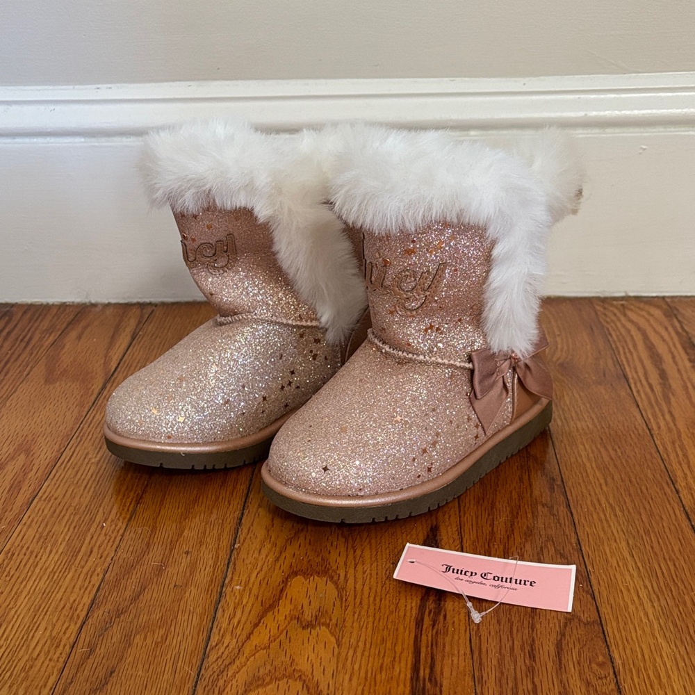 Juicy Couture Sparkly Kids Boots - Rose Gold size C 11
